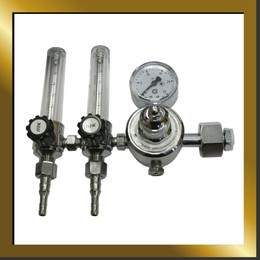 Регулятор  расхода  газа У30/АР40 с 2-мя ротаметрами (универсальный)