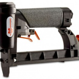 Пневмопистолет для скоб DKG 416